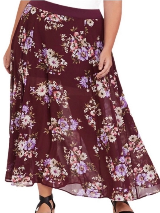 torrid Dresses & Skirts - Torrid Burgundy Floral Maxi Skirt with Built-In Shorts Size 3